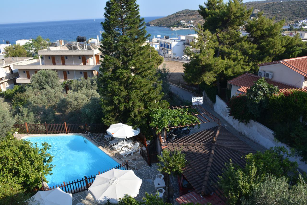 Voula Apartments Agia Marina  Esterno foto